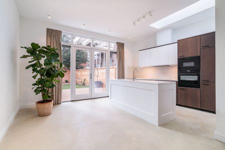 Appartement te huur: Barentszstraat 62 2518 XJ Den Haag - Photo 4