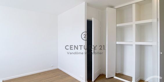 Location Appartement 1 pièce 22m² CREPY EN VALOIS 60800 - Photo 3