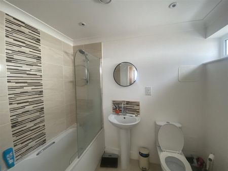 Penmur Road, Newquay - Photo 4