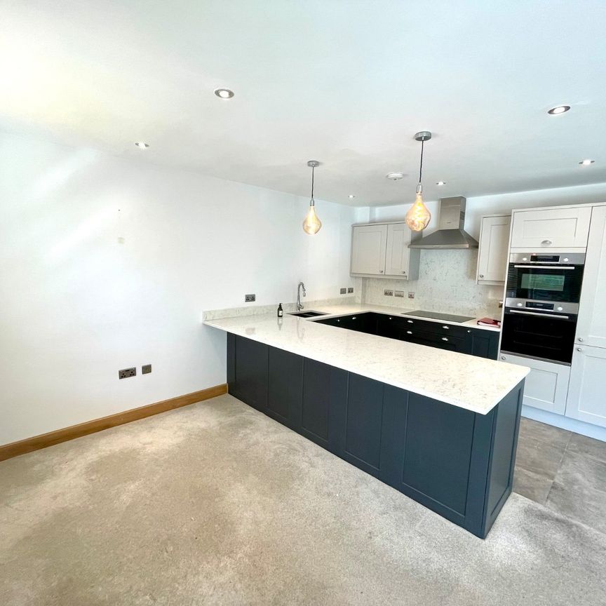 2 bedroom apartment to rent - Photo 1