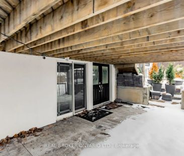 120 Hadrian Drive #Basement - Photo 6