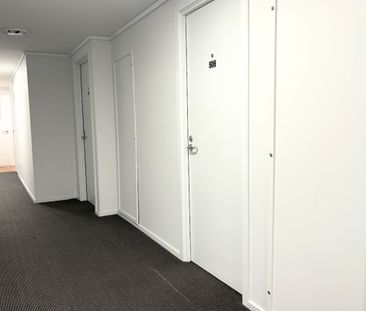 Fully Furnished Studio Apartment Vic Central on The Terrace - Photo 4