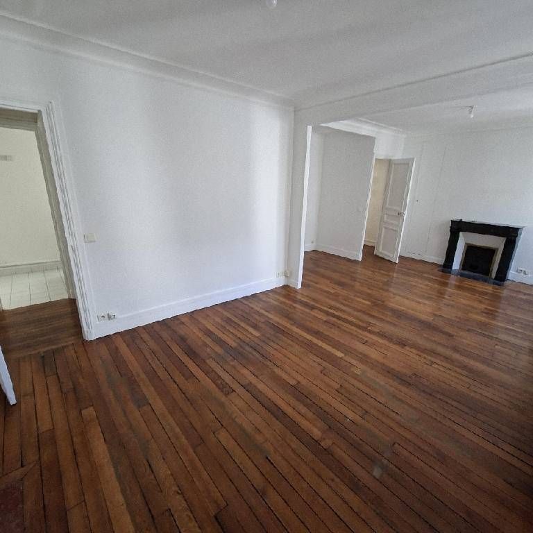 Location Appartement 2 pièces 47m² PARIS 4ème - Photo 1