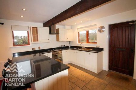 3 bedroom semi-detached house to rent - Photo 4