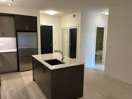 For Lease - 1575 Lakeshore Road Unit# 143, Mississauga, Ontario - Photo 5