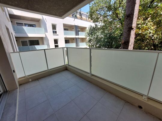 location Appartement T3 DE 66.64m² À NIMES - Photo 1