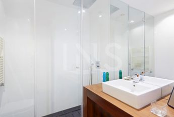 Apartamento T5 em Lisboa