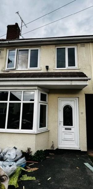 3 bedroom terraced house to rent - Photo 2