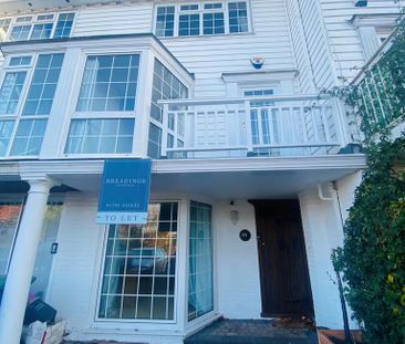 3 bedroom terraced house to rent - Photo 5