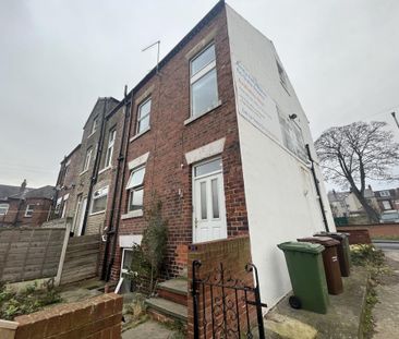 1 bedroom in a house share to rent - Photo 5