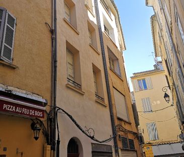 Aix en Provence centre ville - Studio - 27m² - Photo 2