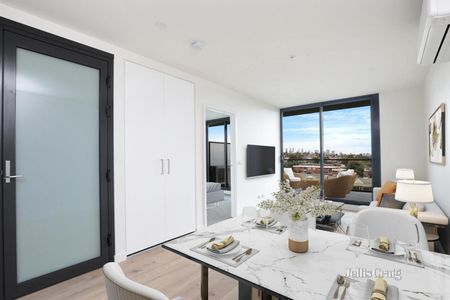 105/5 Olive York Way, Brunswick West - Photo 2