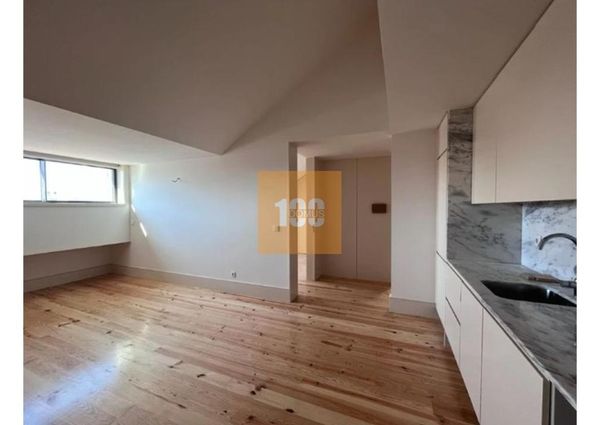 Apartamento T1 em Porto