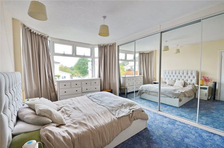 The Crescent, Henleaze - Photo 3