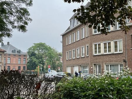 LIER-CENTRUM: Gezellig ruim dakappartement met lift, 2 slaapkamers op topligging - Foto 2