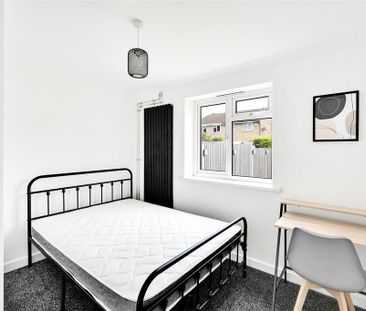 7 bedroom semi-detached house to rent - Photo 4