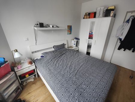 Location Appartement 2 pièces 29m² LAMBERSART 59130 - Photo 2