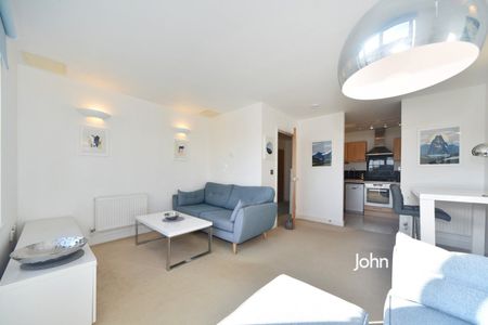 Merbury Close, London, SE28 - Photo 4