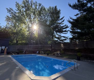 For Lease - 2871 Richmond Road Unit# 614, Britannia Heights - Queen... - Photo 3