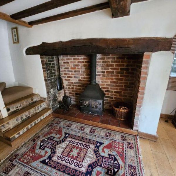 2 bedroom semi-detached house to rent - Photo 1