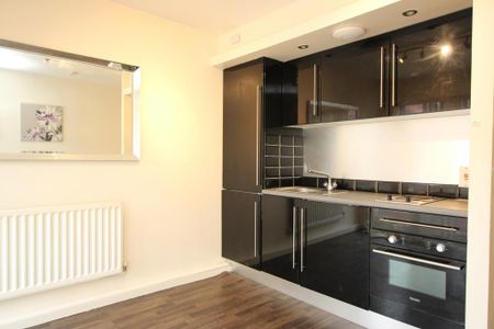 1 bedroom flat to rent - Photo 3