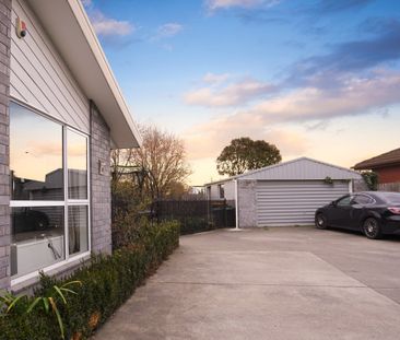 FAMILY HOME-Commuter’s Dream - Photo 6