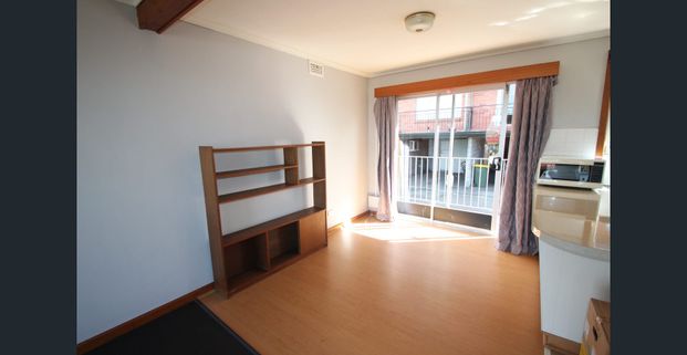 A Terrific One Bedroom Unit - Photo 1