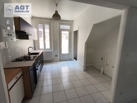 Location Maison 3 pièces 59m² BEAUVAIS 60000 - Photo 3