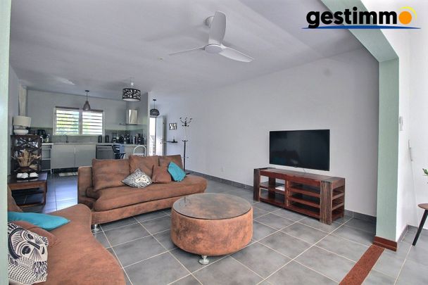 Location Appartement 3 pièces 86m² REMIRE MONTJOLY 97354 - Photo 1