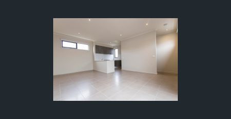 Prime Location - Photo 5