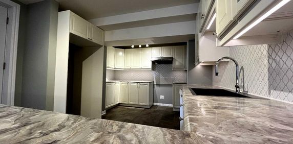 Grand 4 1/2 lumineux à louer - Photo 2