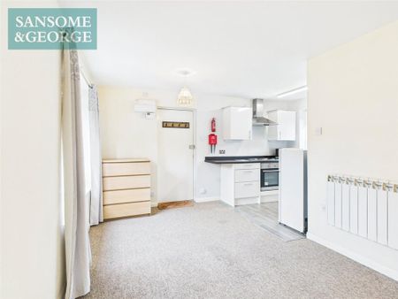 1 bedroom apartment to rent - Photo 2