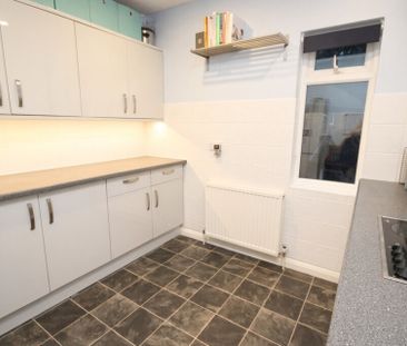 2 bedroom Maisonette to rent - Photo 6