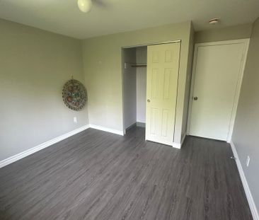 For Lease - 199 Avondale Boulevard Unit# Unit 2, Brampton, Ontario - Photo 1