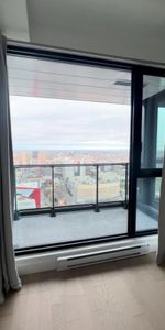 New 38th-floor Lease Transfer in Downtown Montreal - Photo 3