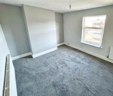 2 bedroom maisonette to rent - Photo 6