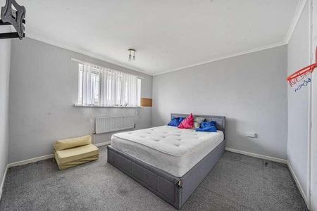 Banbury, Oxfordshire, OX16 - Photo 4