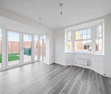 4 bedroom detached house to rent - Photo 1