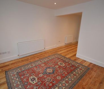 5 bedroom house to rent - Photo 2