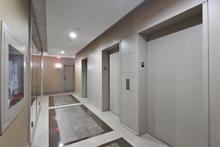 For Lease - 330 Burnhamthorpe Road Unit# 1902, Mississauga, Ontario - Photo 5