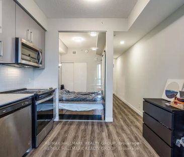 1006 - 15 QUEEN STREET S - Photo 5