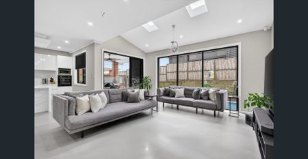 The Ultimate Family Entertainer with Luxury Inclusions. - Photo 5