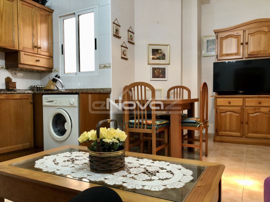 Cozy apartment with two bedrooms. Torrevieja, calle del Huerto, - Photo 1