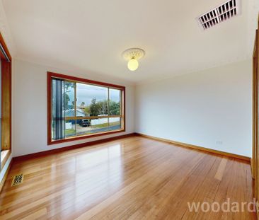 Seaside Family Living! - Photo 3