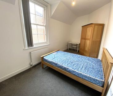 1 bedroom property to rent - Photo 1