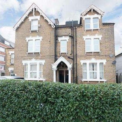 Hopton Road, London, SW16 - Photo 1