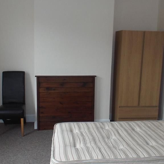 Broomfield Road,Chelmsford CM1 1RY - Photo 1