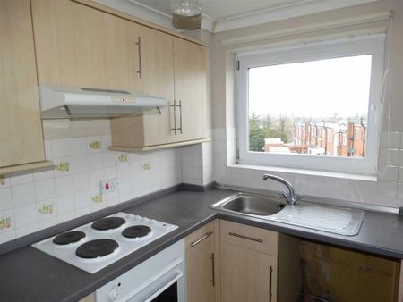 Studio to rent - Photo 3