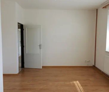 Pronájem bytu 3+kk s balkónem a parkovacím stáním - byt č. 8 - Photo 4
