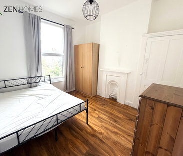 4 bedroom terraced house to rent - Photo 2